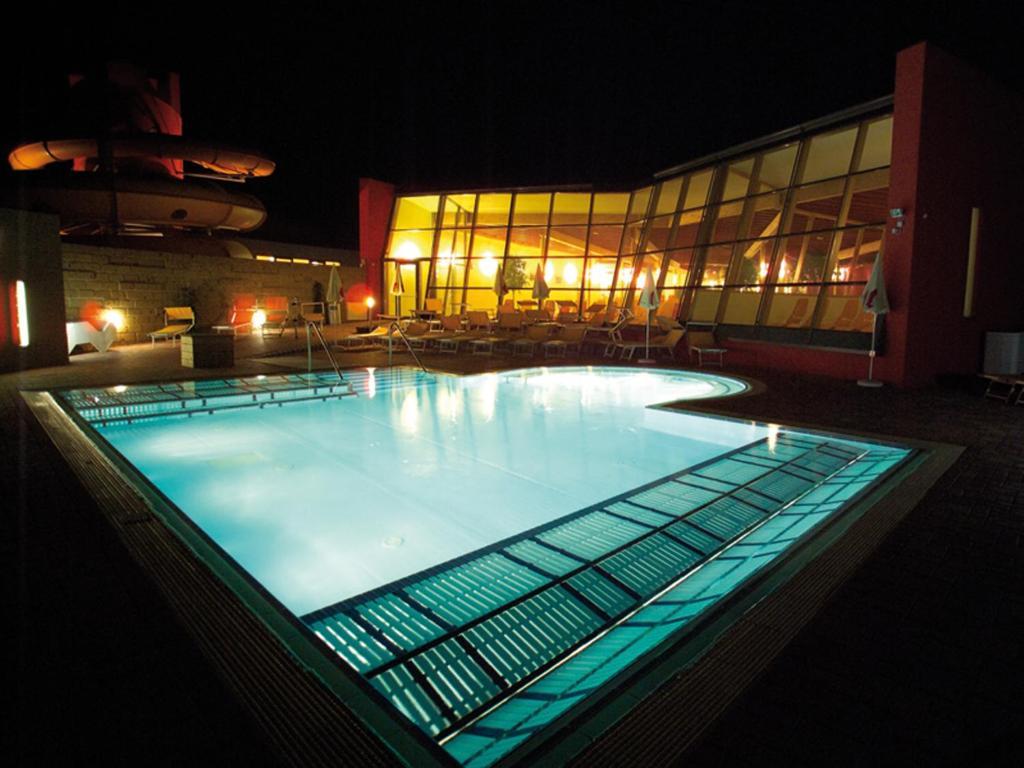 H2O Hotel-Therme-Resort, Fuer Familien Mit Kindern Bad Waltersdorf Eksteriør billede